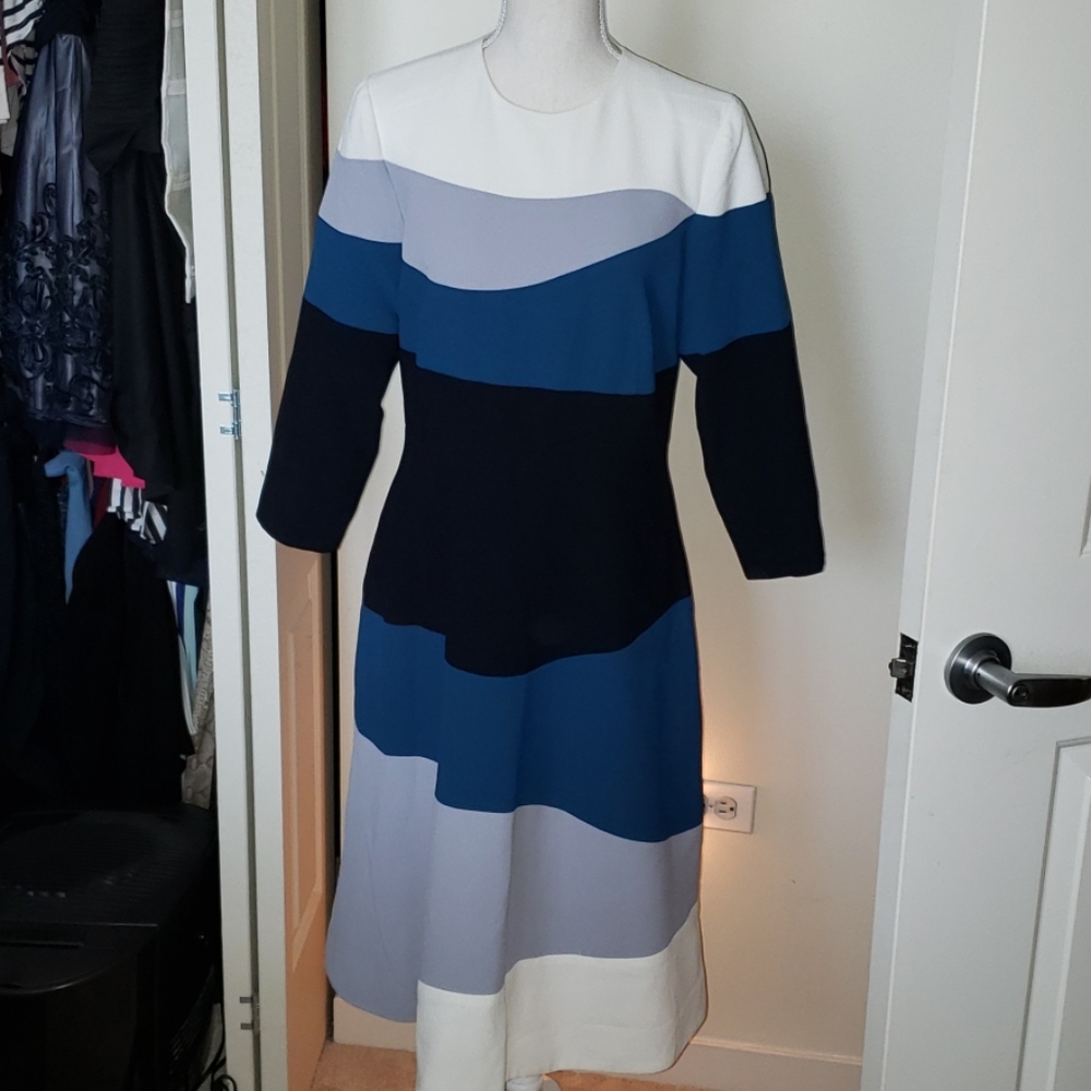 Gorgeous new color block dress